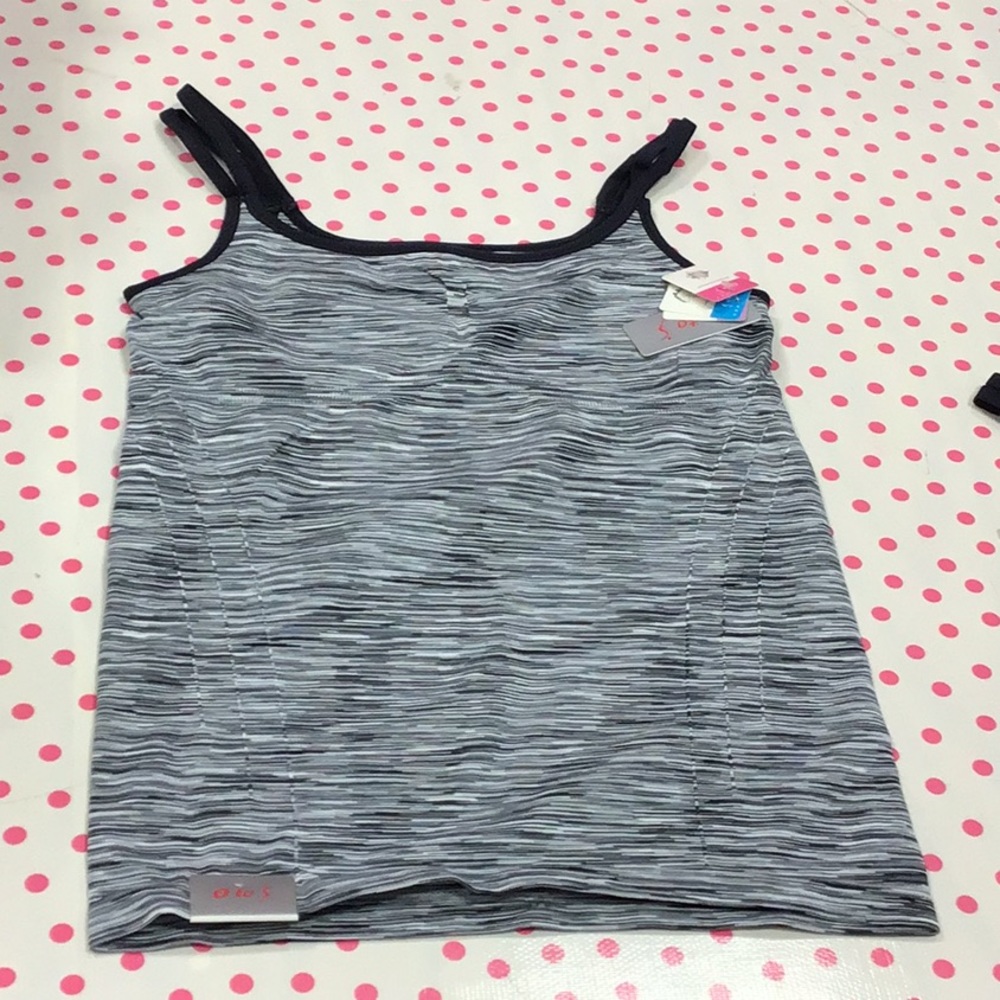 Tank with built in bra, size L/XL RUNS SMALL, black